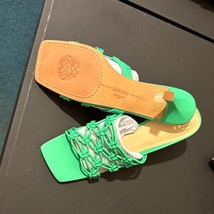 Vince Camuto Green Knotted Sandals. Never worn